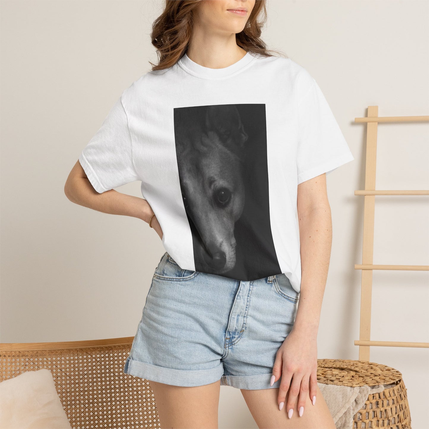 Dog Portrait Tee — Monochrome Photo Graphic T‑Shirt